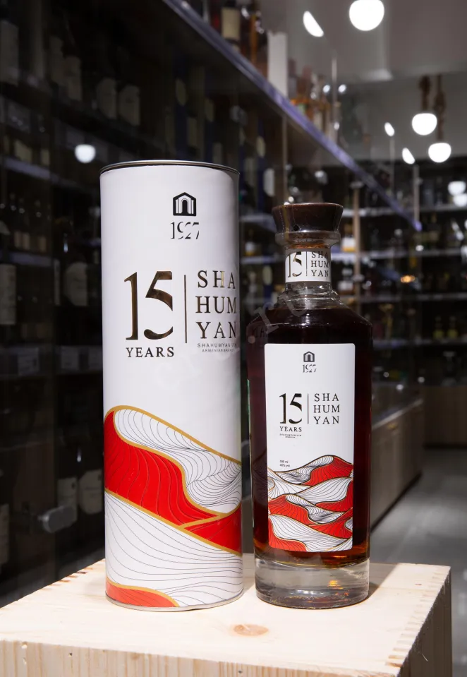 В магазине Крю Профи Shahumyan Level 15 years old in tube 0.5 л