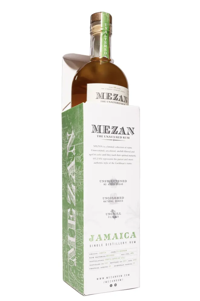 В подарочной коробке Mezan Jamaica 2011 in gift box 2011 0.7 л