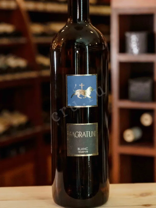 В магазине Крю Профи Bagratuni Red dry 2018 0.75 л