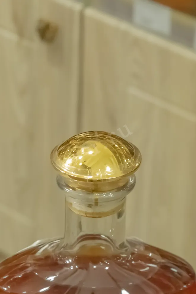 Пробка Bas-Armagnac Folle-Blanche Domaine d'Esperance in wooden box 2002 0.7 л