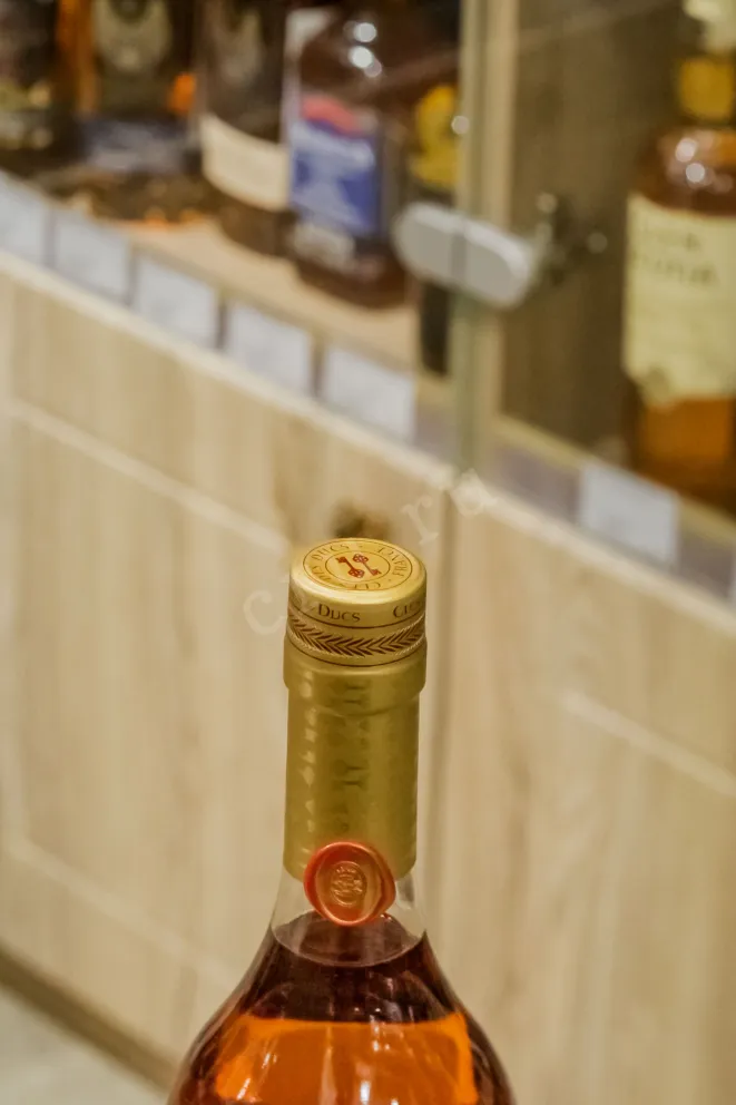 Пробка Cles des Ducs 1986 0.7 л