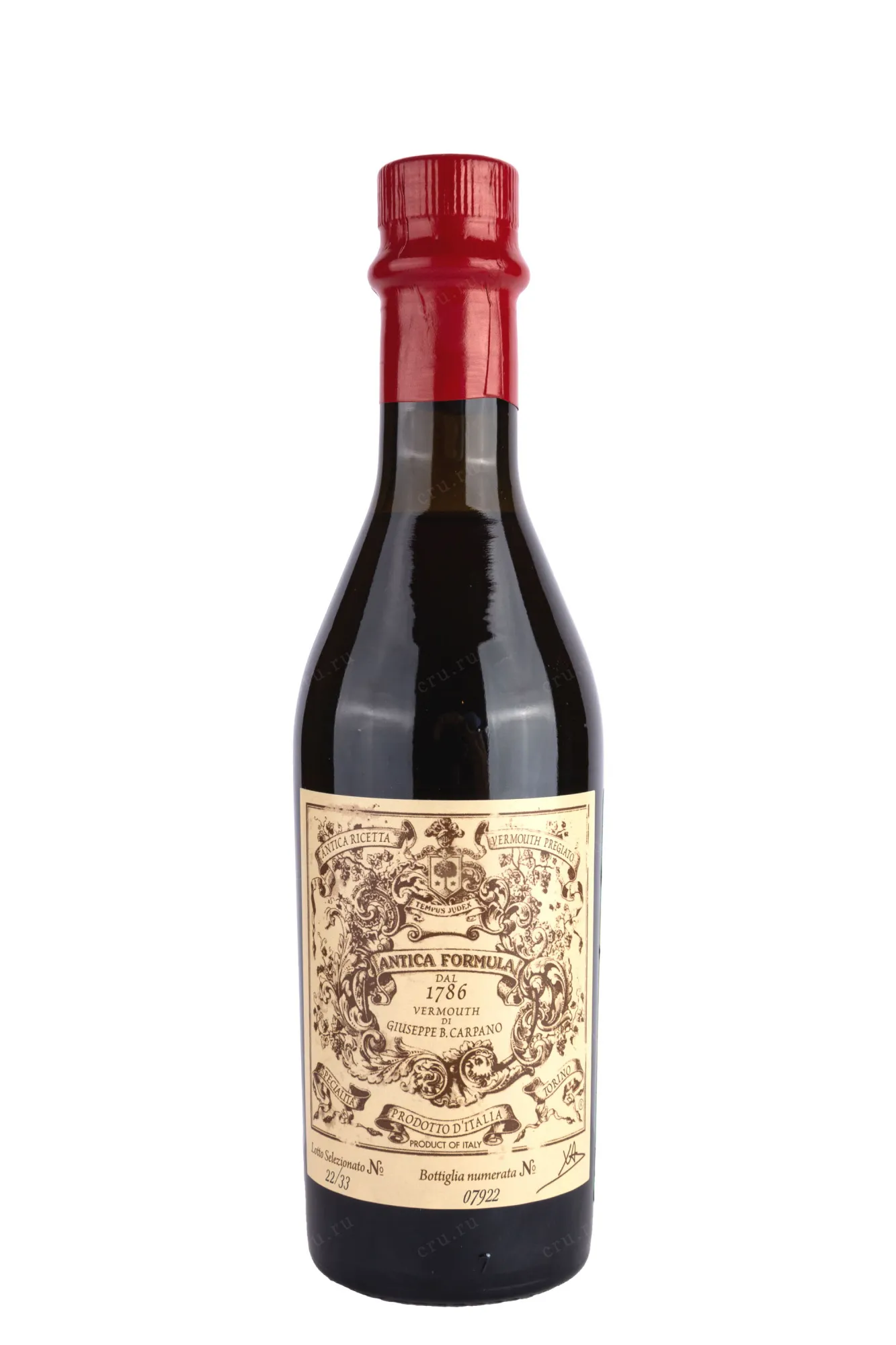Фото — Вермут Carpano Antica Formula  0.375 л