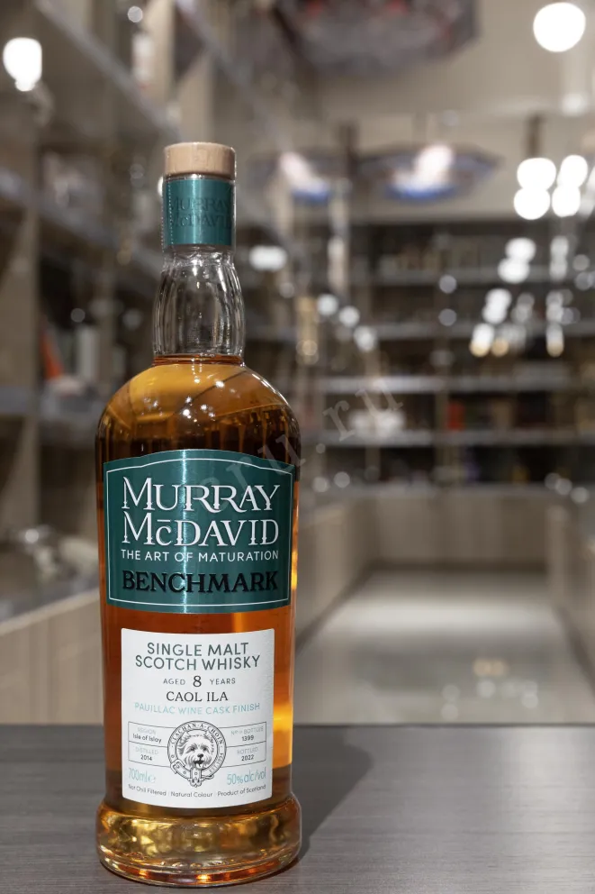В магазине Крю Профи Murray McDavid Benchmark Caol Ila 8 Years Old gift box 0.7 л