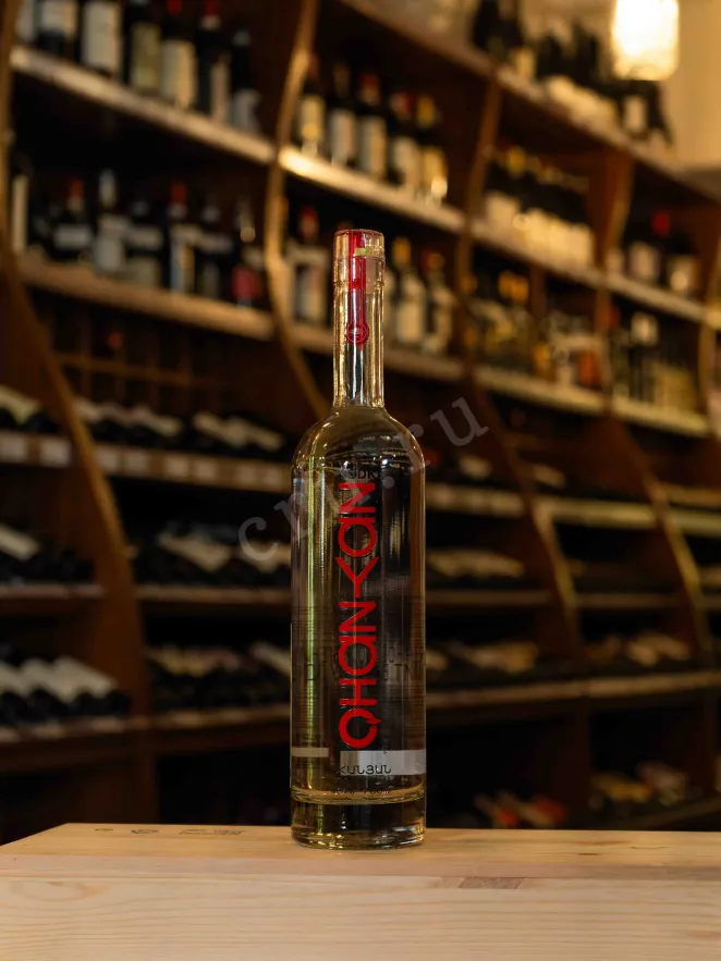 В магазине Крю Профи Ohanyan 0.75 л