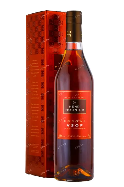 Коньяк Henri Mounier VSOP in gift box  0.7 л