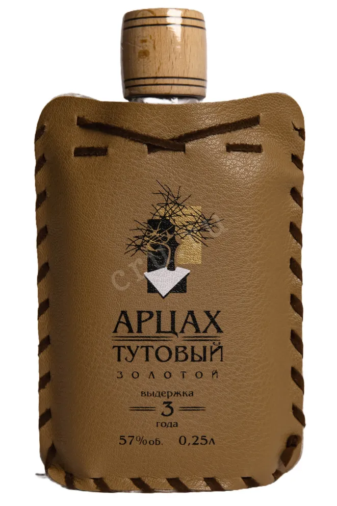 Водка Арцах Тутовая Золотая в кожаном чехле 2026 0.25 л
