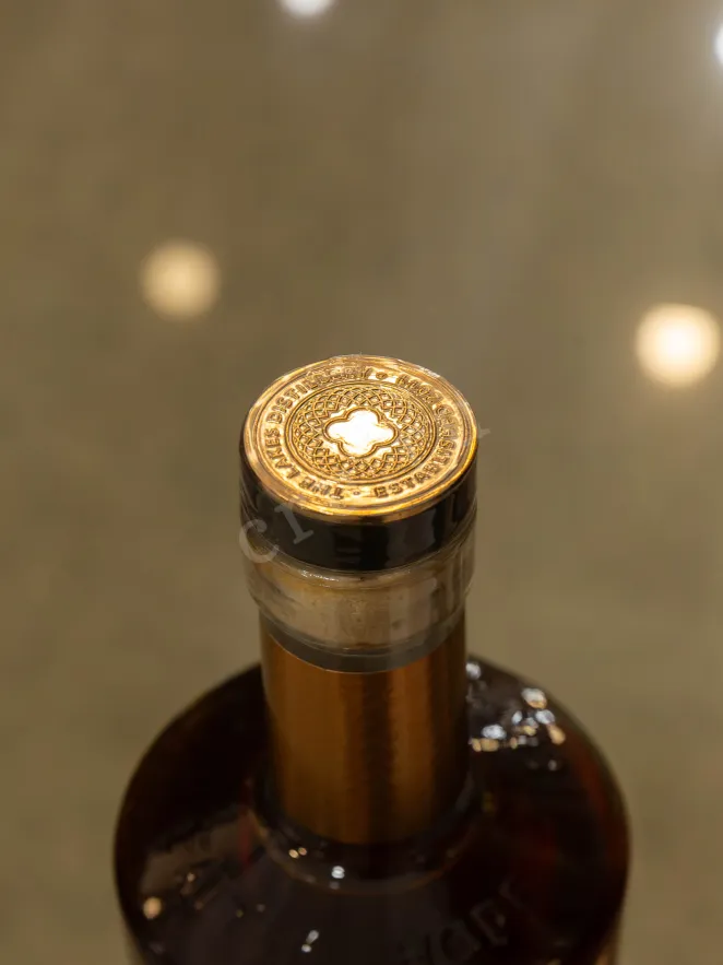 Пробка The Lakes The Whiskymaker's Reserve №7 Single Malt in gift box 0.7 л
