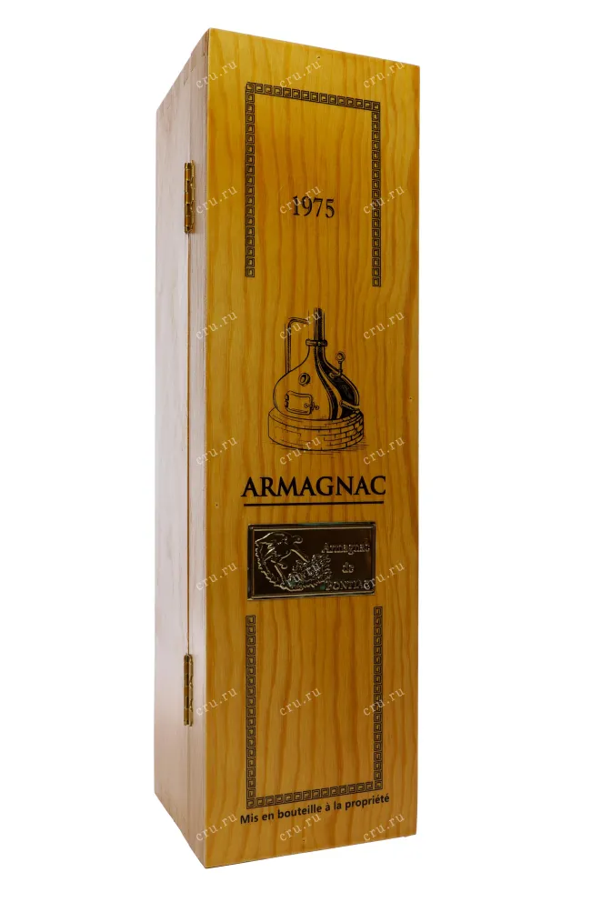 Арманьяк De Pontiac Bas Armagnac in gift box 1975 0.7 л