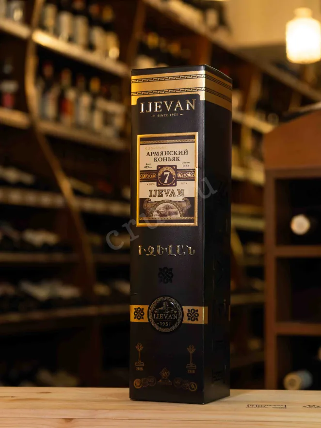 В магазине Крю Профи Ijevan 7 years 0.5 л