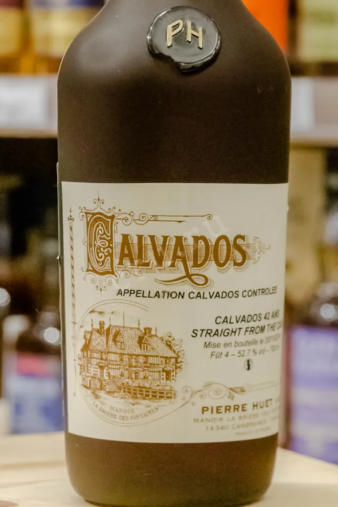 В магазине Крю Профи Pierre Huet 42 years 0.7 л