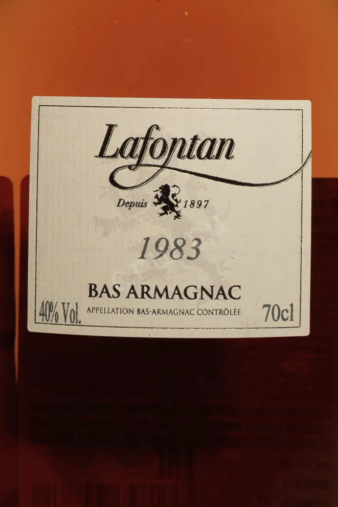 Этикетка Lafontan 1983 0.7 л