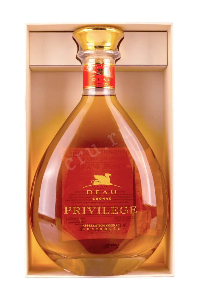В подарочной коробке Deau Privilege in gift box 2015 0.7 л