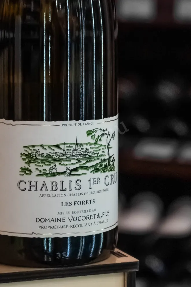 В магазине Крю Профи Domaine Vocoret et Fils Chablis Premier Cru Les Forets 2021 0.75 л