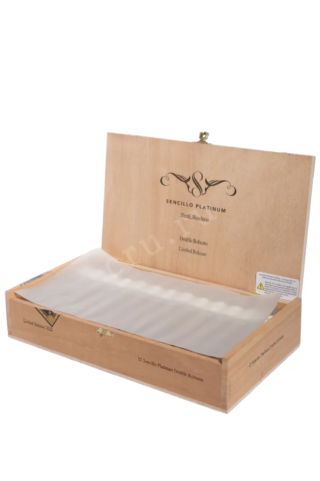 Коробка с сигарами Sencillo Platinum Duoble Robusto