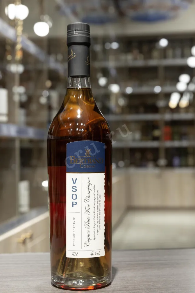 В магазине Крю Профи Bertrand VSOP gift box 0.7 л