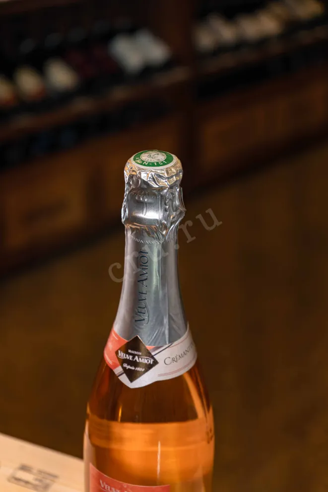 Пробка Veuve Amiot Cremant de Loire Rose 2021 0.75 л