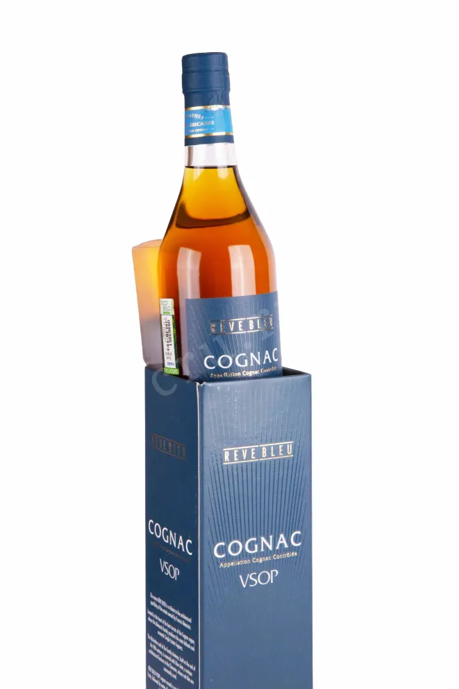 В подарочной коробке Reve Bleu VSOP in gift box 0.7 л