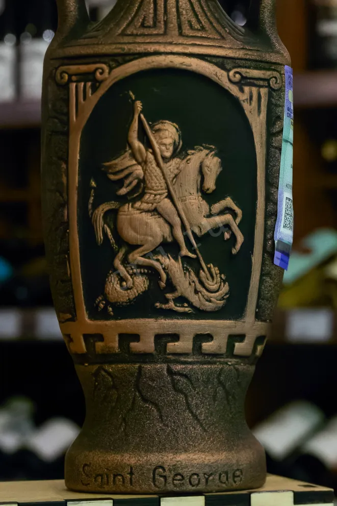 В магазине Крю Профи Chelti Alazani Valley Red in ceramic bottle 2025 0.75 л