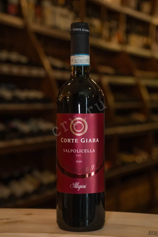 В магазине Крю Профи Corte Giara Valpolicella DOC 2020 0.75 л