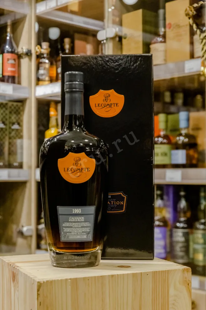 В магазине Крю Профи Lecompte 1993 0.7 л