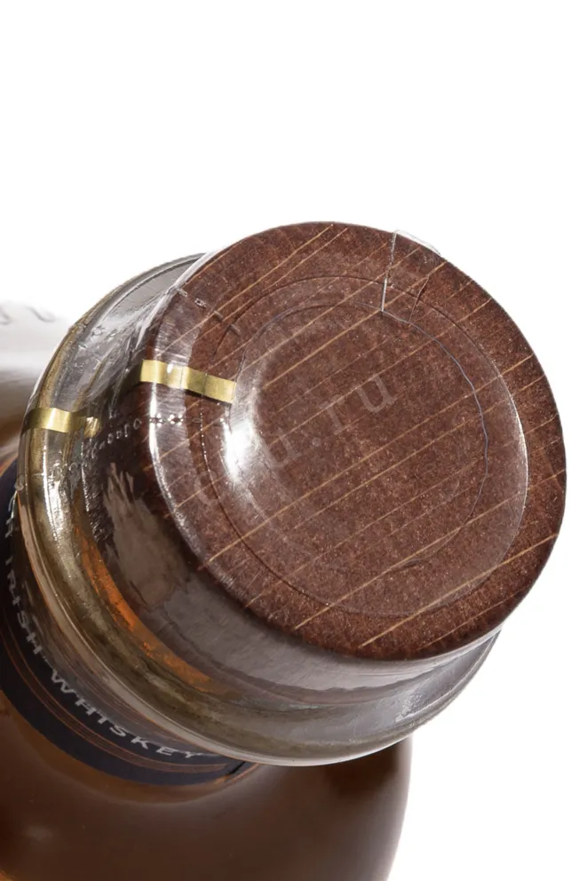 Пробка Hinch Peated  3 Years Old 0.7 л