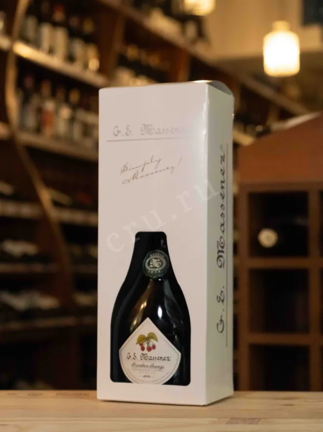 В магазине Крю Профи Massenez Eau de vie Framboise Sauvage gift box 0.7 л