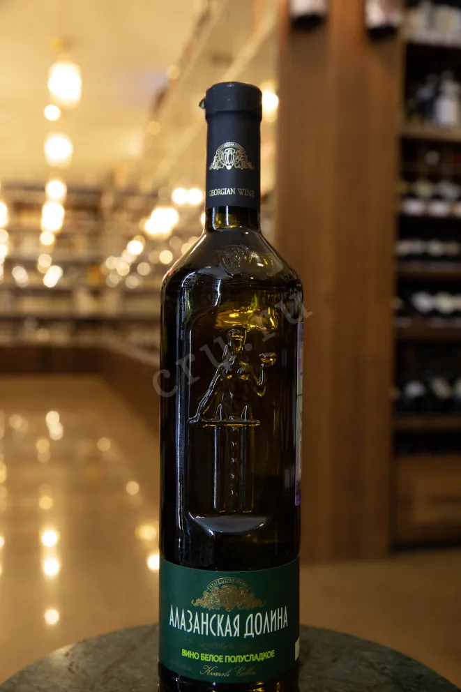 В магазине Крю Профи Kvareli Cellar Alazani Valley (Mother Georgia) 2019 0.75 л