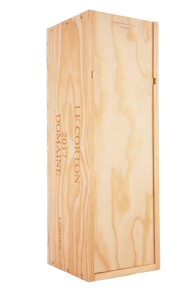 Деревянная коробка Bouchard Pere et Fils Le Corton Grand Cru in wooden box 2017 1.5 л