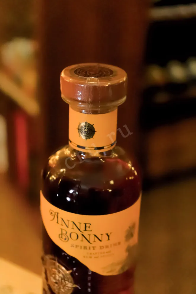 Пробка Anne Bonny Spiced 0.7 л