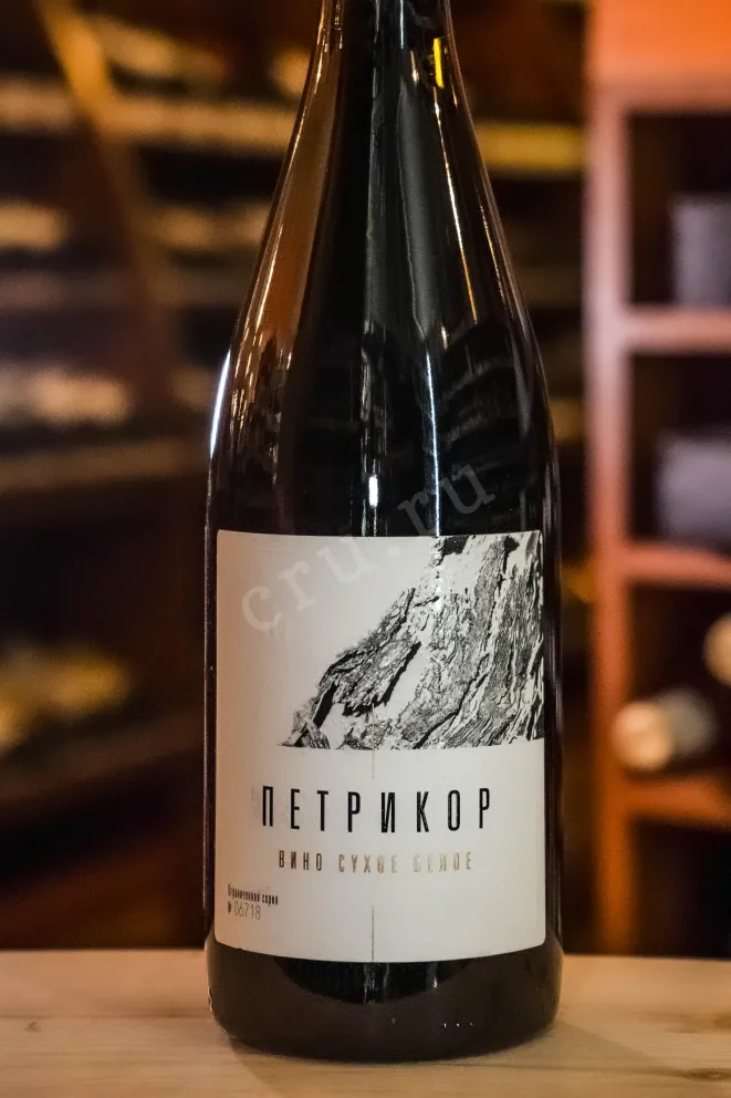 В магазине Крю Профи Petrikor White 2024 0.75 л