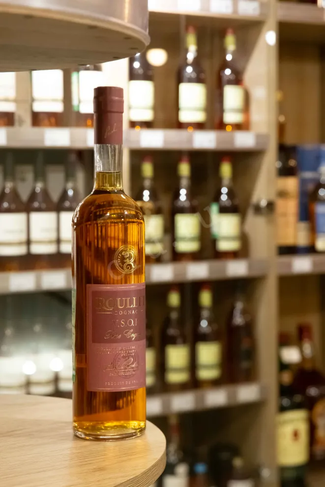В магазине Крю Профи Roullet VSOP 0.7 л