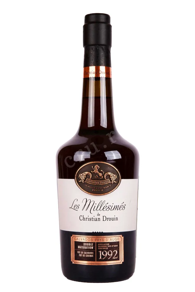 Бутылка Christian Drouin Calvados Pays d'Auge in wooden box 1992 0.7 л