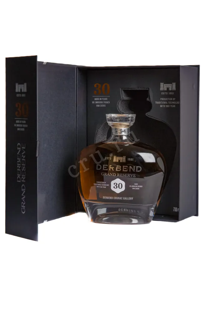 В подарочной коробке Derbend Grand Reserve 30 years in gift box 0.75 л