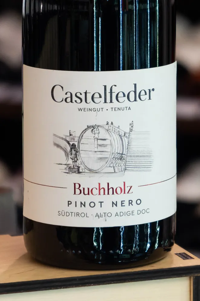 В магазине Крю Профи Castelfeder Buchholz Pinot Nero Sudtirol Alto Adige DOC 2022 0.75 л