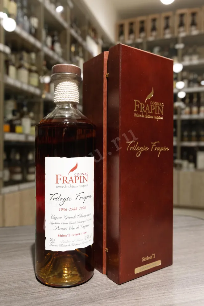 В магазине Крю Профи Frapin Trilogie Grand Champagne 1986-88-90 in wooden box 0.7 л