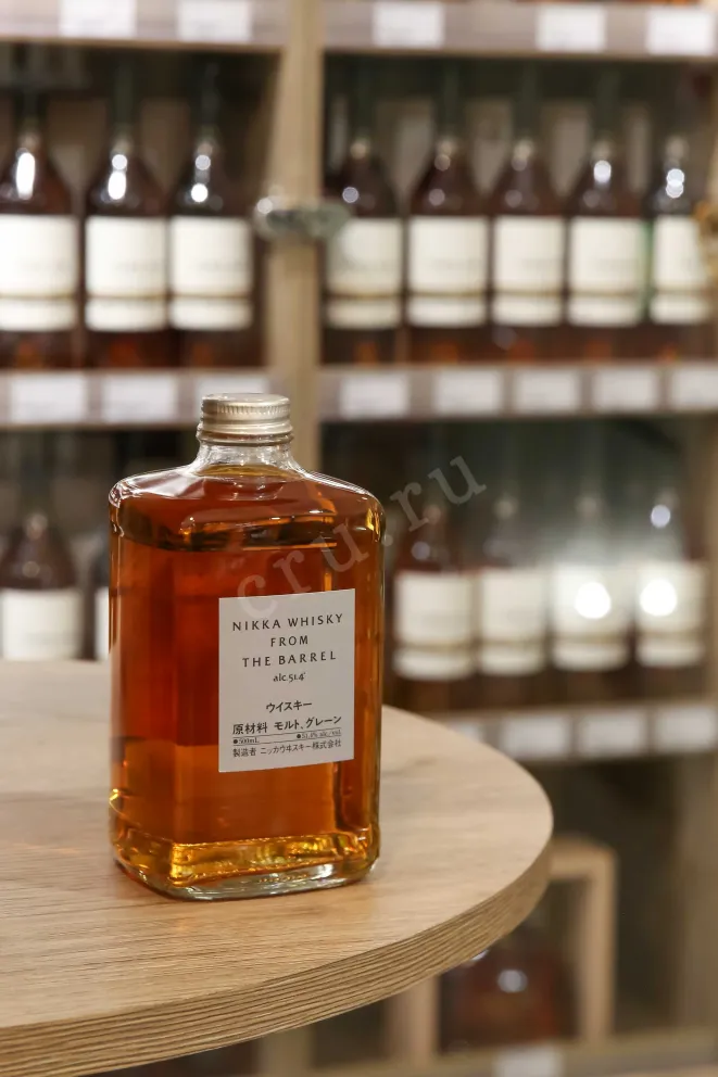 В магазине Крю Профи Nikka Whisky The Barrel with gift box 0.5 л