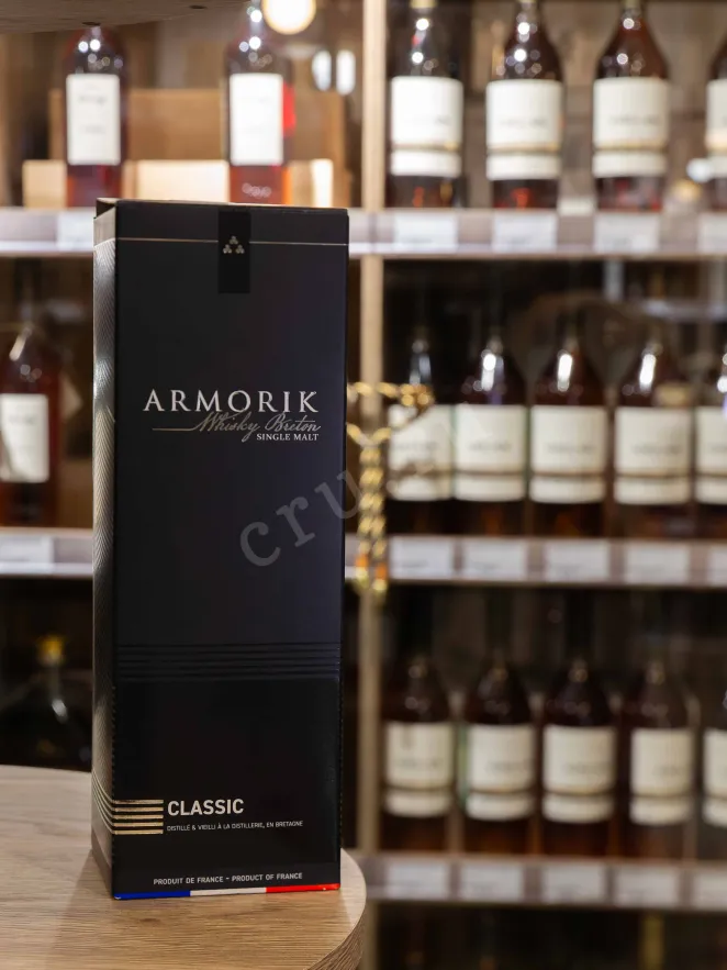 В магазине Крю Профи Armorik Classic in gift box 0.7 л