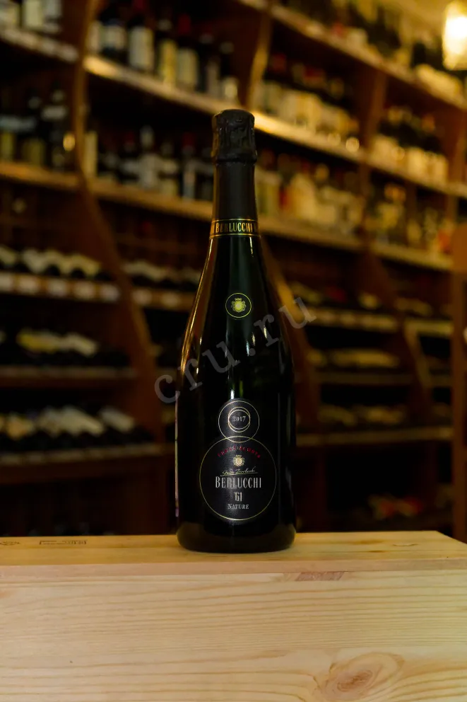 В магазине Крю Профи Berlucchi 61 Franciacorta Nature gift box 0.75 л