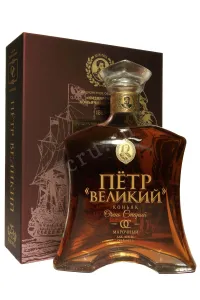 Коньяк Петр Великий ОС 25 лет в подарочной упаковке  0.7 л