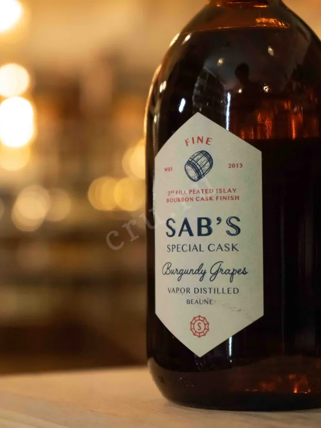 В магазине Крю Профи SABs Special Cask Buorbon Cask Finish 0.5 л