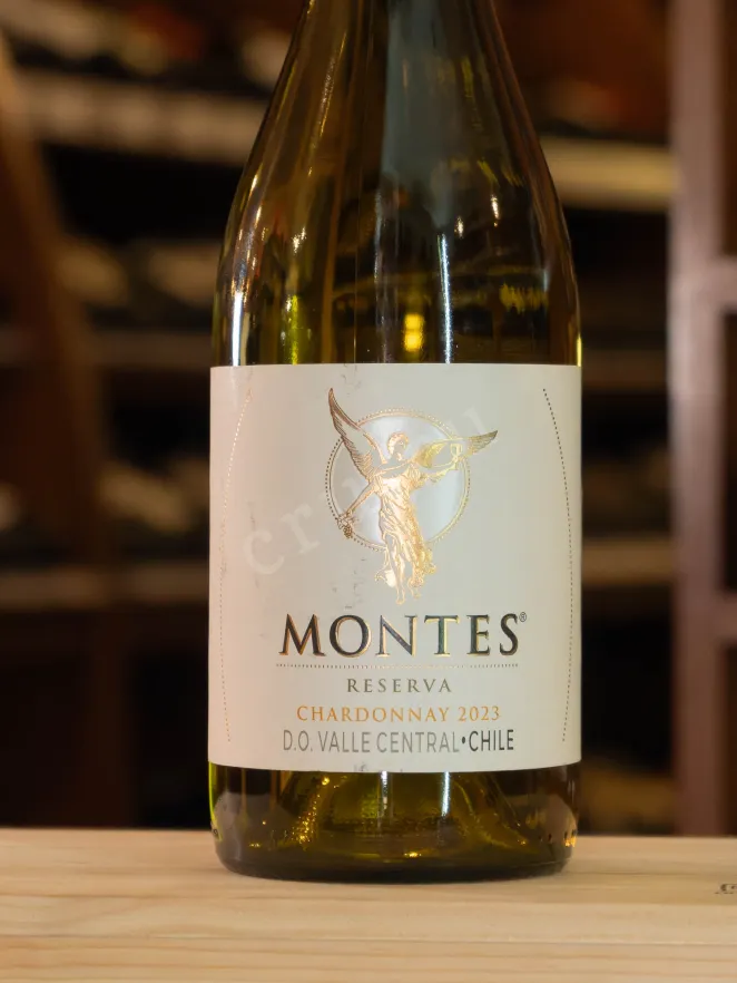В магазине Крю Профи Montes Reserva Chardonnay DO 2023 0.75 л