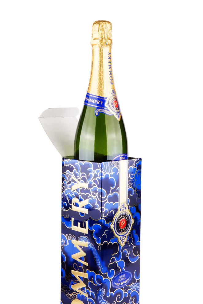 Подарочная коробка игристого вина Pommery Brut Royal gift box 0.75 л