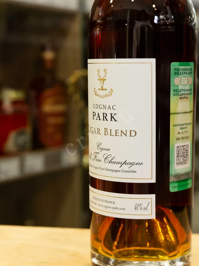 В магазине Крю Профи Park Cigar Blend Vieille Fine Champagne in gift box 0.7 л
