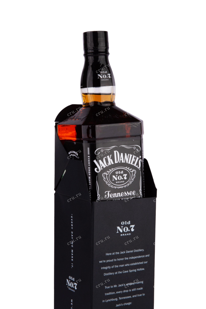 В подарочной коробке Jack Daniels Tennessee in gift box 1 л