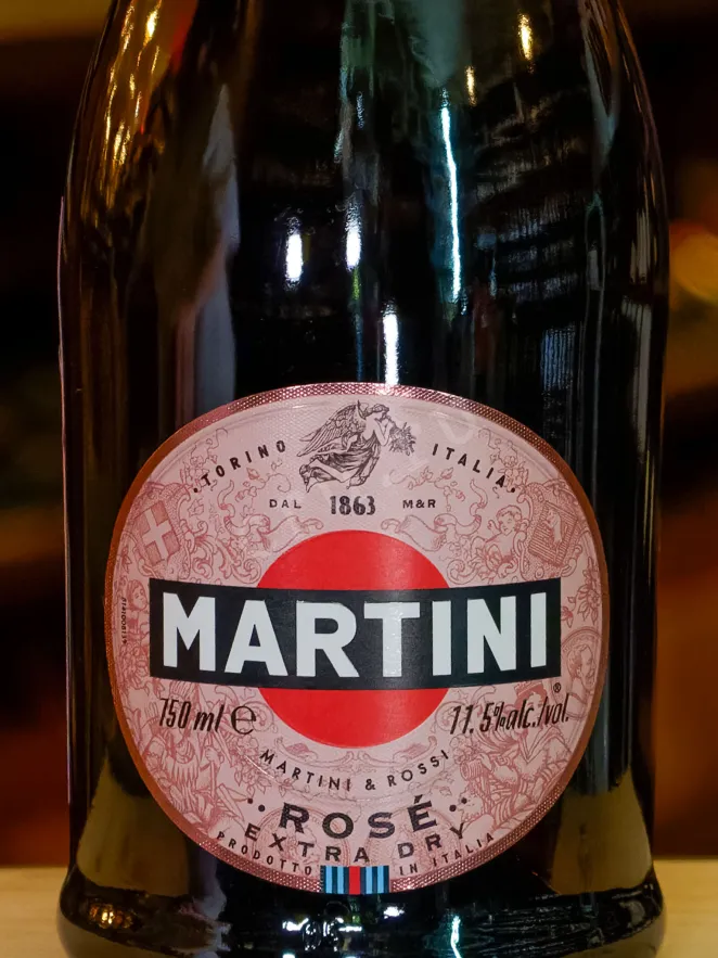 В магазине Крю Профи Martini Rose Extra Dry with gift box 0.75 л