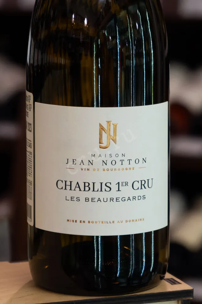В магазине Крю Профи Maison Jean Notton Chablis 1er Les Beauregards 2022 0.75 л