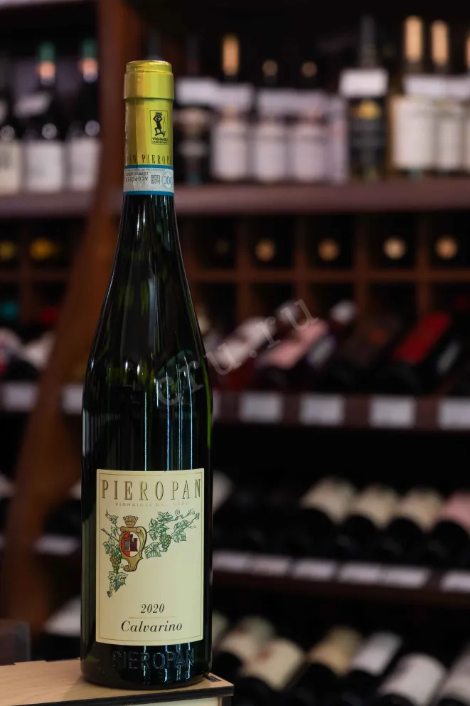 В магазине Крю Профи Pieropan Calvarino Soave Classico 2020 0.75 л