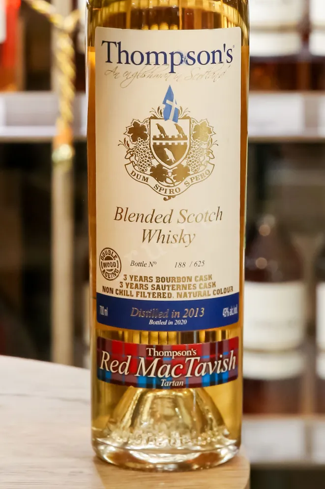 В магазине Крю Профи Thompsons Blended Scotch gift box 0.7 л
