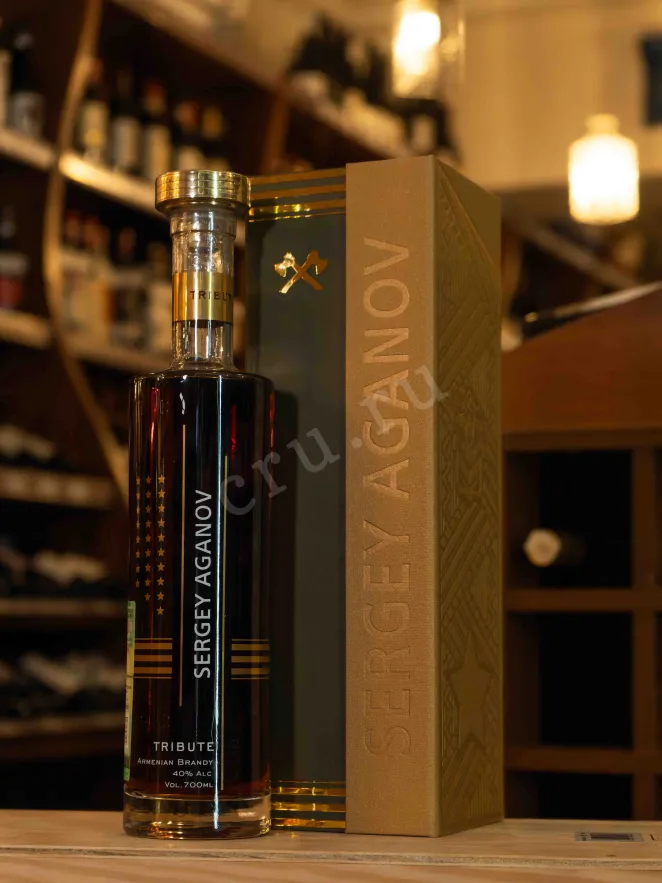 В магазине Крю Профи Marshal I.S. Aganov Collector's in a gift box 2005 0.7 л