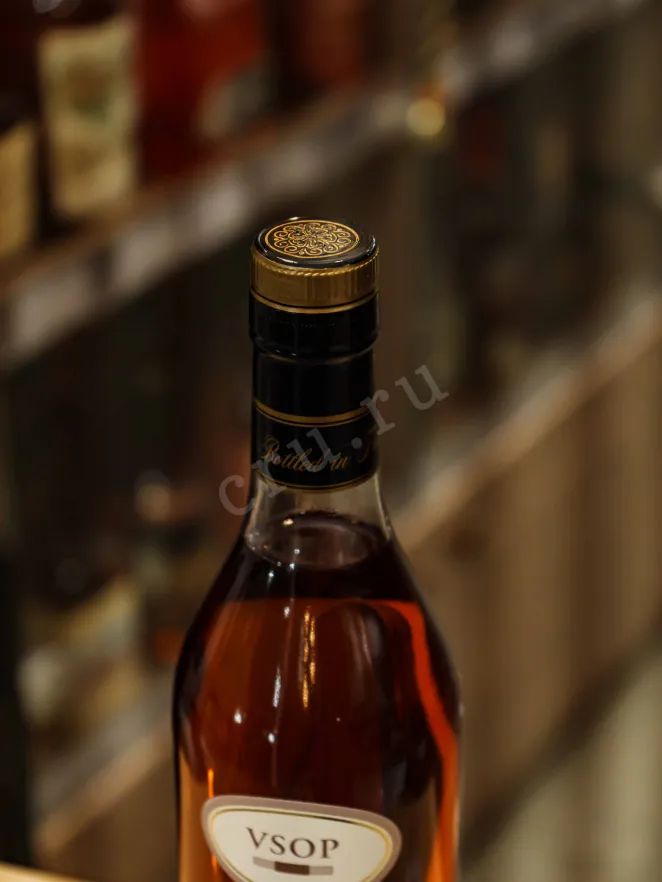 Пробка Lautrec VSOP in wooden box 0.7 л